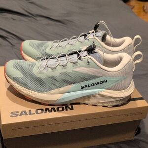 Salomon Women's Teal and White Athletic Shoes